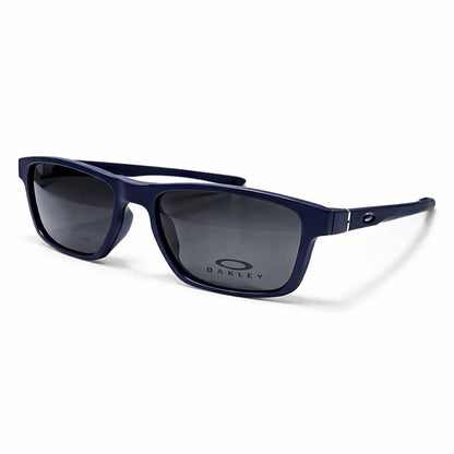 OAKLEY