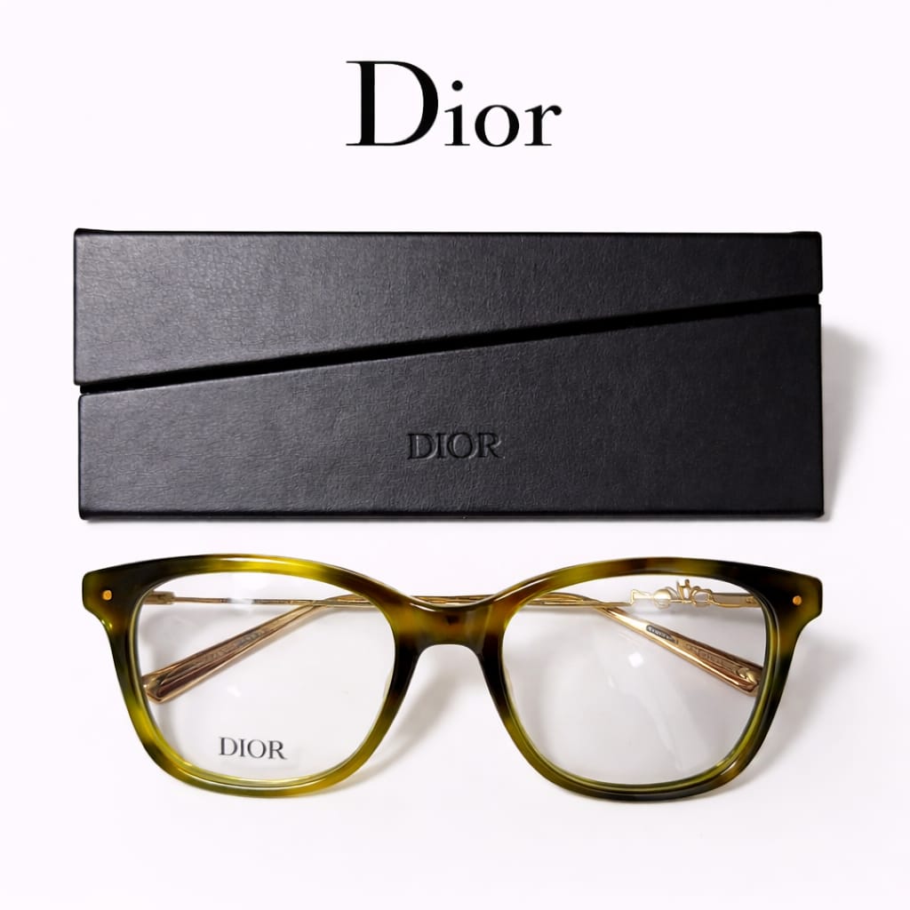 DIOR
